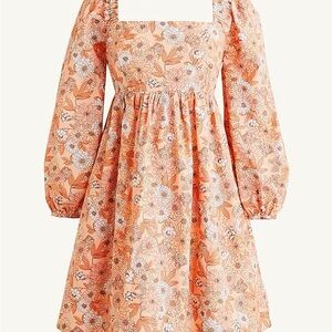 Such a cute dress! Peach floral perfect for summer and a vacation!